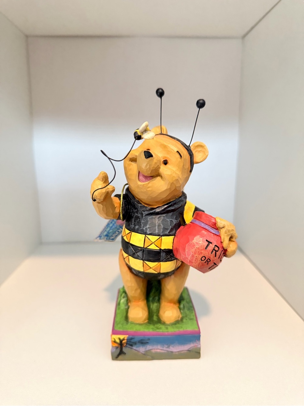 Jim Shore Disney Traditions Bumble Pooh Halloween